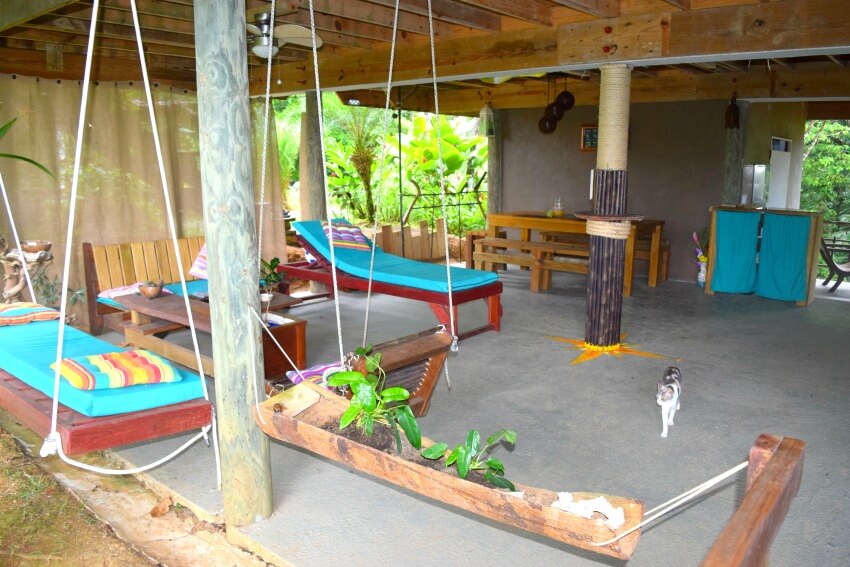 Isla Popa - Corto Lodge Wohnzimmer